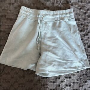 Women's Royalty Minny Hustler Shorts